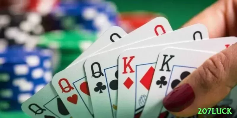 Screenshot - 207luck 🃏🔥 Poker App c-bet overbet boards: baixe e ganhe rakeback 35% — force folds gigantes em wet boards e roube potes sem showdown no seu telefone! 💪💰